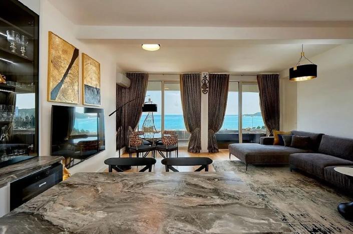 Prodej bytu 2+kk, Bečići, Černá Hora, 73 m2