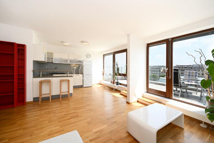Pronájem bytu 1+kk, Praha - Holešovice, U měšťanského pivovaru, 45 m2