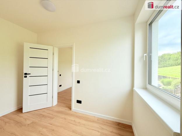 Prodej rodinného domu, Velká Jesenice, 160 m2