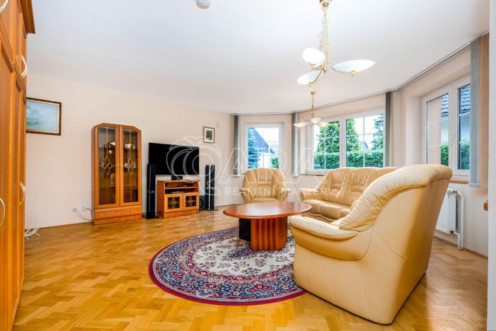 Prodej rodinného domu, Mladá Boleslav - Mladá Boleslav III, Prostřední, 290 m2