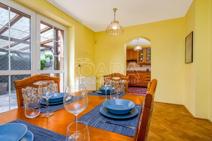 Prodej rodinného domu, Mladá Boleslav - Mladá Boleslav III, Prostřední, 290 m2