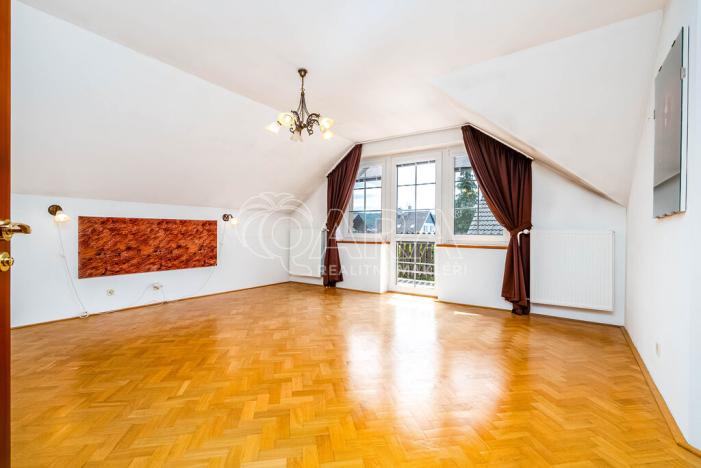 Prodej rodinného domu, Mladá Boleslav - Mladá Boleslav III, Prostřední, 290 m2