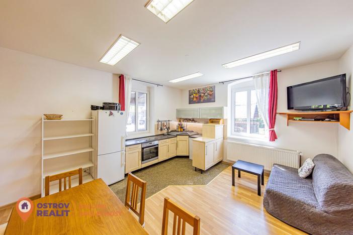 Prodej ubytování, Čenkovice, 260 m2