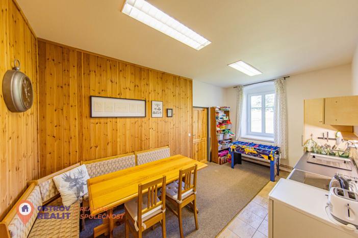 Prodej ubytování, Čenkovice, 260 m2