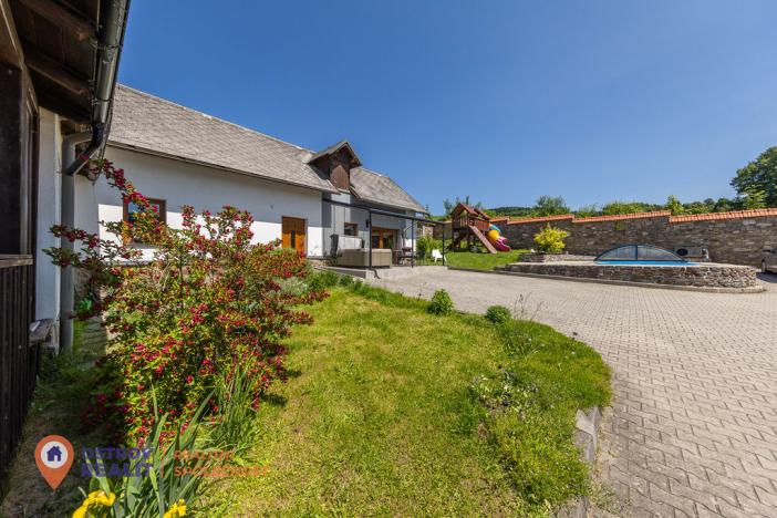 Prodej ubytování, Čenkovice, 260 m2