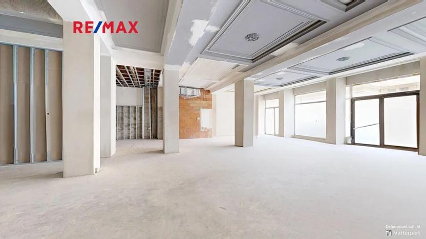 Pronájem obchodního prostoru, Praha - Nové Město, Hybernská, 526 m2