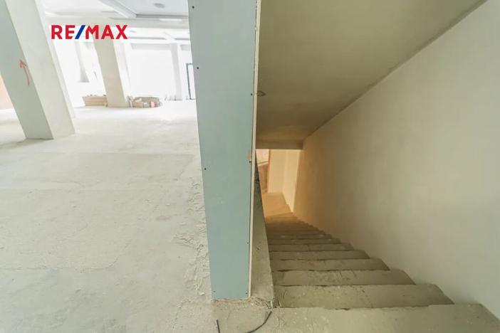 Pronájem obchodního prostoru, Praha - Nové Město, Hybernská, 526 m2