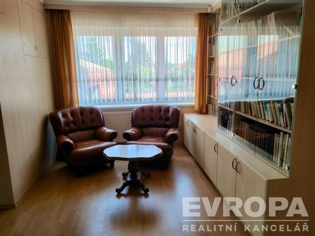 Prodej rodinného domu, Uhlířské Janovice, Kolínská, 495 m2