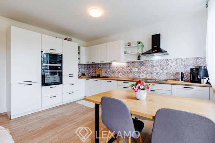 Prodej bytu 3+kk, Hrušovany nad Jevišovkou, Zahradní, 72 m2