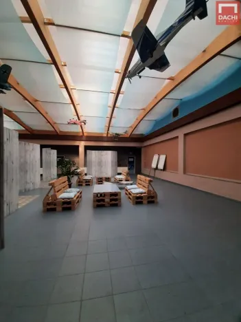 Pronájem kanceláře, Olomouc, Šlechtitelů, 185 m2