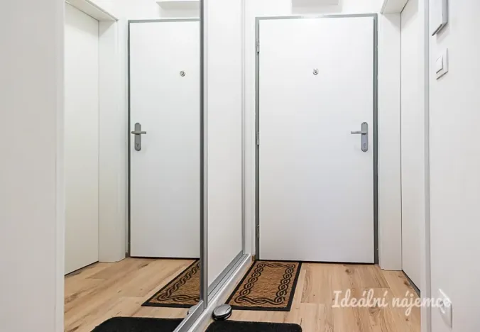 Pronájem bytu 2+kk, Horoměřice, Velvarská, 53 m2