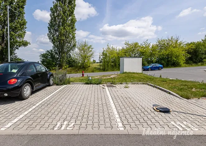 Pronájem bytu 2+kk, Horoměřice, Velvarská, 53 m2