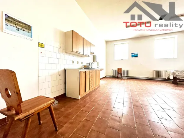 Pronájem kanceláře, Černožice, 400 m2