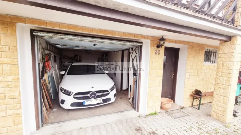 Prodej rodinného domu, Zbečno, 200 m2