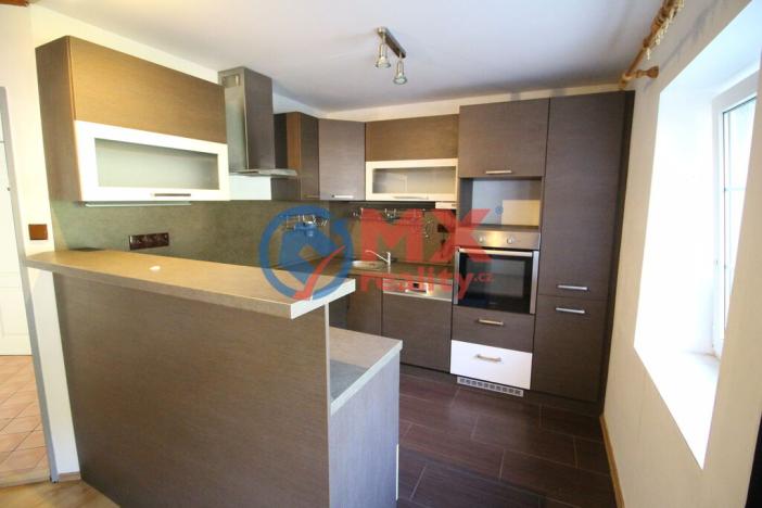 Prodej rodinného domu, Lukavice - Slavoňov, 190 m2