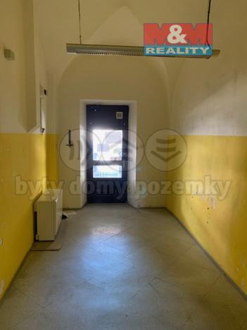 Pronájem obchodního prostoru, Hranice, Masarykovo náměstí, 80 m2