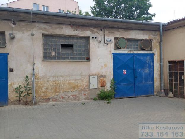 Pronájem výrobních prostor, Krnov - Pod Bezručovým vrchem, Hlubčická, 533 m2