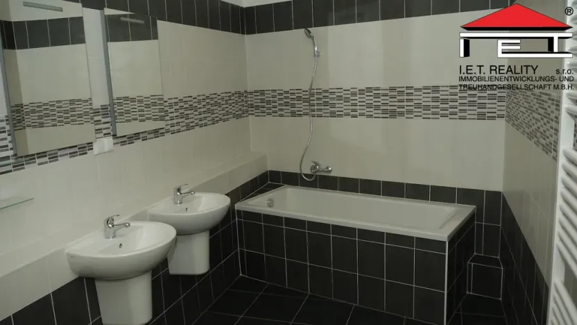 Prodej bytu 3+1, Praha - Lochkov, Cementářská, 88 m2