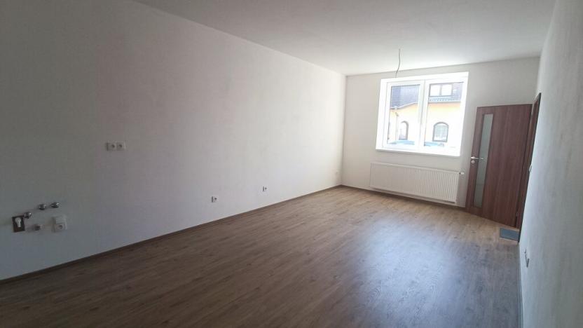 Prodej bytu 2+kk, Ivanovice na Hané, 9. května, 57 m2