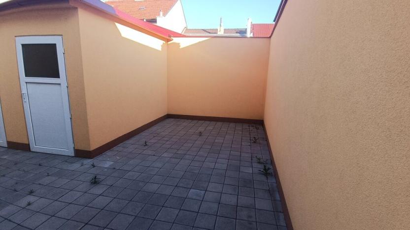 Prodej bytu 2+kk, Ivanovice na Hané, 9. května, 57 m2