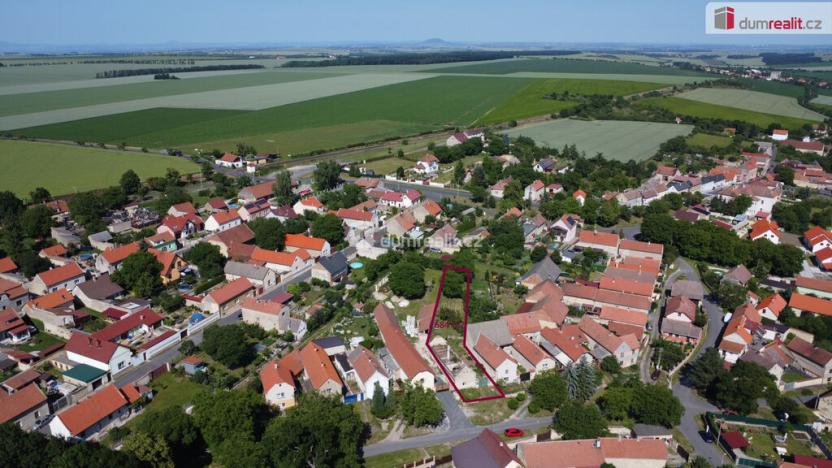 Prodej pozemku pro bydlení, Peruc - Telce, Na Karlově, 684 m2
