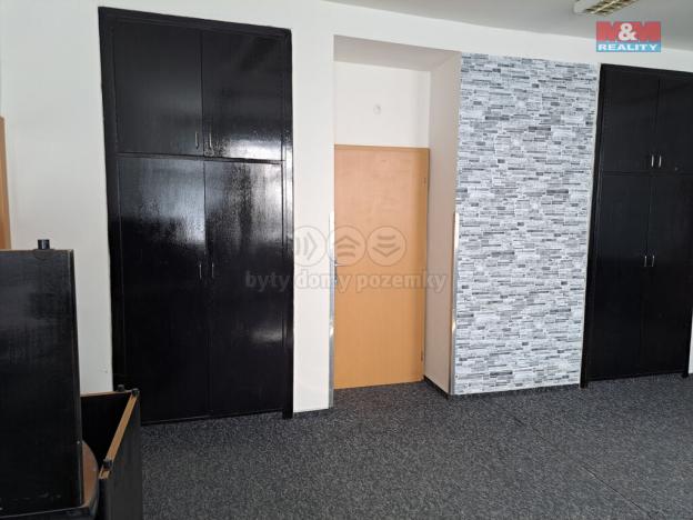 Pronájem kanceláře, Brno - Černovice, Hájecká, 70 m2