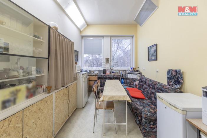 Prodej obchodního prostoru, Ostrava - Poruba, 1. československého armádního sboru, 493 m2