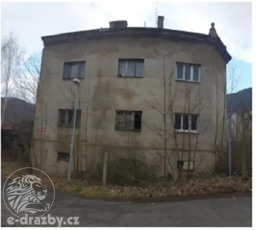 Dražba činžovního domu, Ústí nad Labem, Pražská, 135 m2