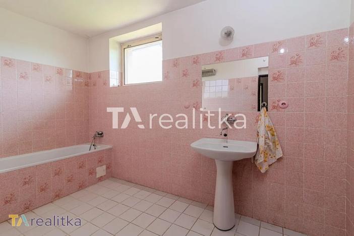 Prodej rodinného domu, Ženklava, 360 m2