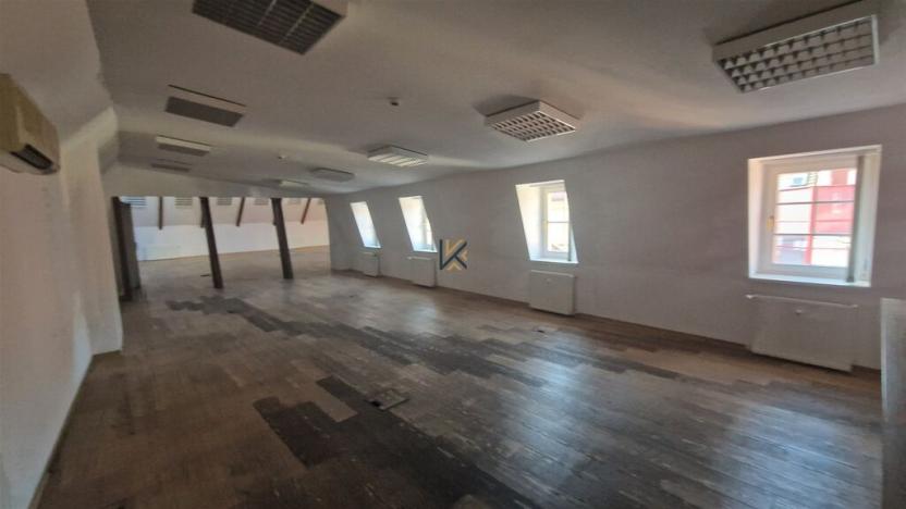 Pronájem kanceláře, Praha, Myslíkova, 424 m2