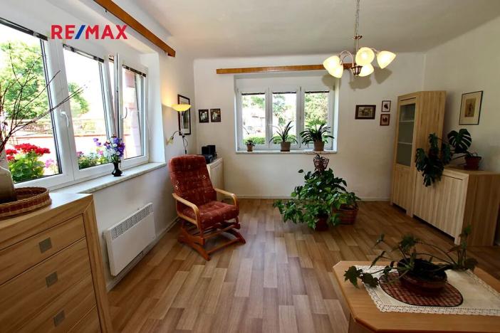 Prodej rodinného domu, Jedomělice, 178 m2