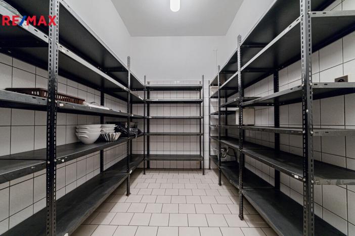 Prodej ubytování, Havířov - Šumbark, U Nádraží, 595 m2