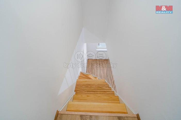 Prodej bytu 3+kk, Třebechovice pod Orebem, Masarykovo náměstí, 93 m2