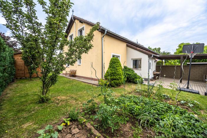 Prodej rodinného domu, Klecany, Nad Vyhlídkou, 156 m2