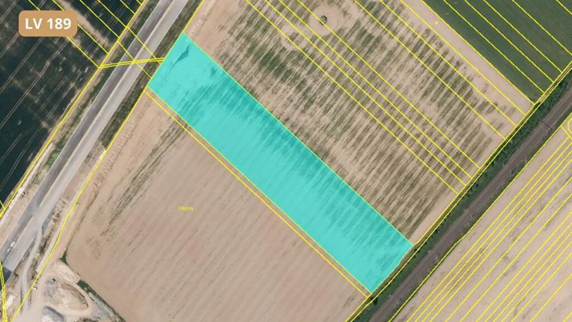 Prodej pole, Huštěnovice, 185395 m2