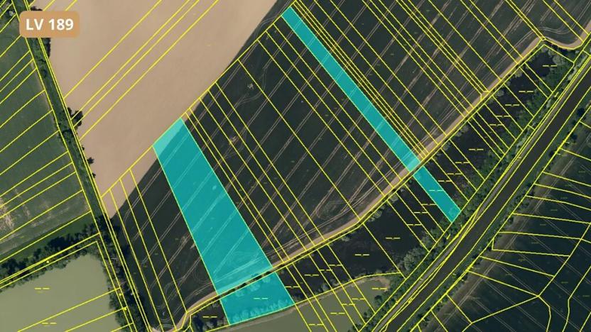 Prodej pole, Huštěnovice, 185395 m2