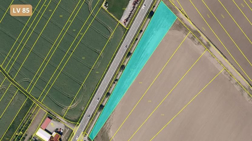 Prodej pole, Huštěnovice, 185395 m2