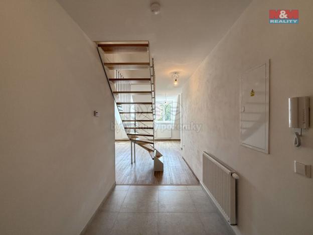 Prodej bytu 3+kk, Třebechovice pod Orebem, Masarykovo náměstí, 94 m2