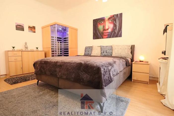 Prodej bytu 2+kk, Praha - Strašnice, Černokostelecká, 51 m2