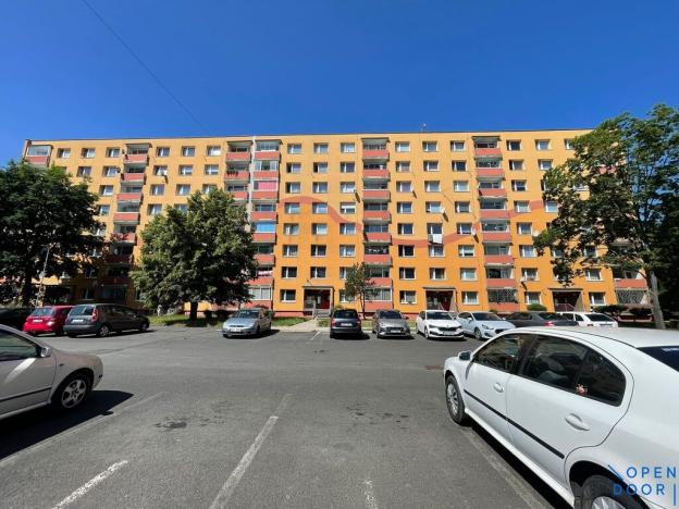 Prodej bytu 2+1, Bílina, Sídliště Za Chlumem, 60 m2