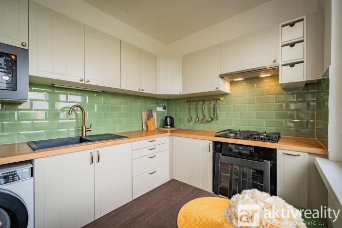 Prodej bytu 2+1, Praha - Záběhlice, Hyacintová, 52 m2