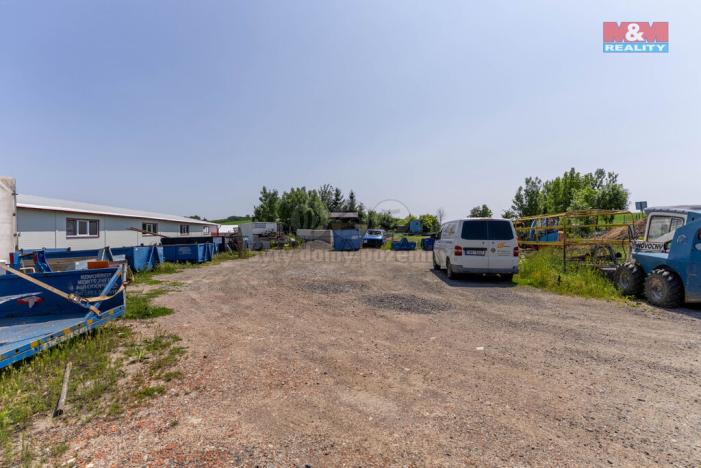 Prodej komerčního pozemku, Kovalovice, 1429 m2