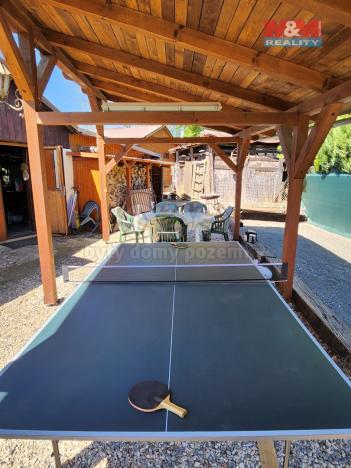 Prodej rodinného domu, Karlovice, 300 m2