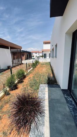 Prodej vily, Esentepe, Kypr, 175 m2