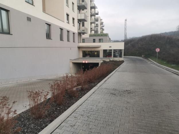 Pronájem garáže, Praha - Vysočany, Čerpadlová, 12 m2