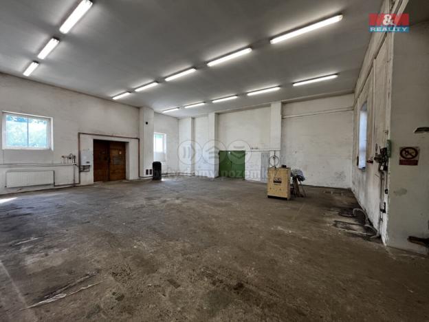 Pronájem výrobních prostor, Chabařovice, V Aleji, 142 m2