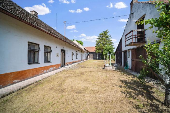 Prodej rodinného domu, Žiželice - Končice, 483 m2