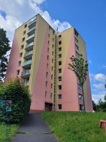 Pronájem bytu 1+1, Jablonec nad Nisou, Na Výšině, 35 m2