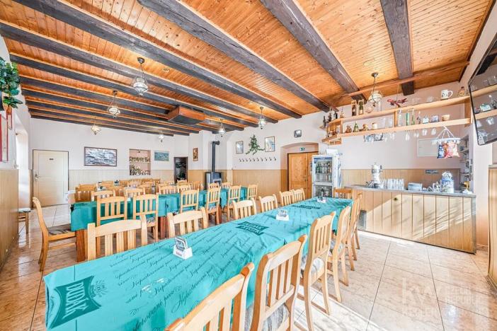 Prodej ubytování, Zálezly, 900 m2