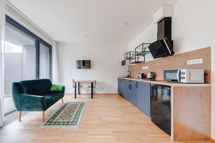 Pronájem bytu 1+kk, Praha - Holešovice, U průhonu, 35 m2